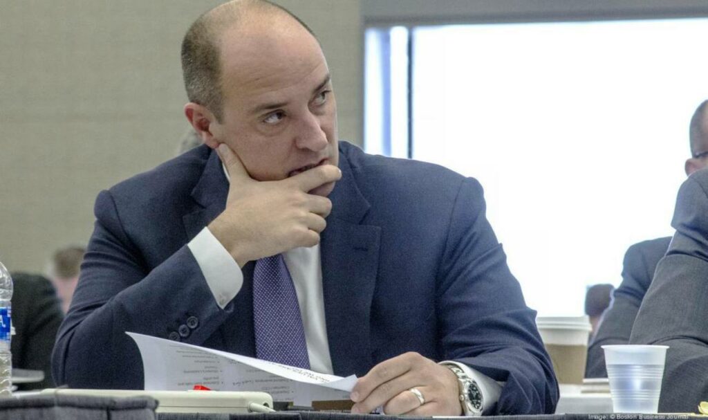 Κορωνοϊός: Απώλειες εκατομμυρίων-Πόλη φάντασμα το Μακάο 21 Matthew Maddox, CEO Wynn